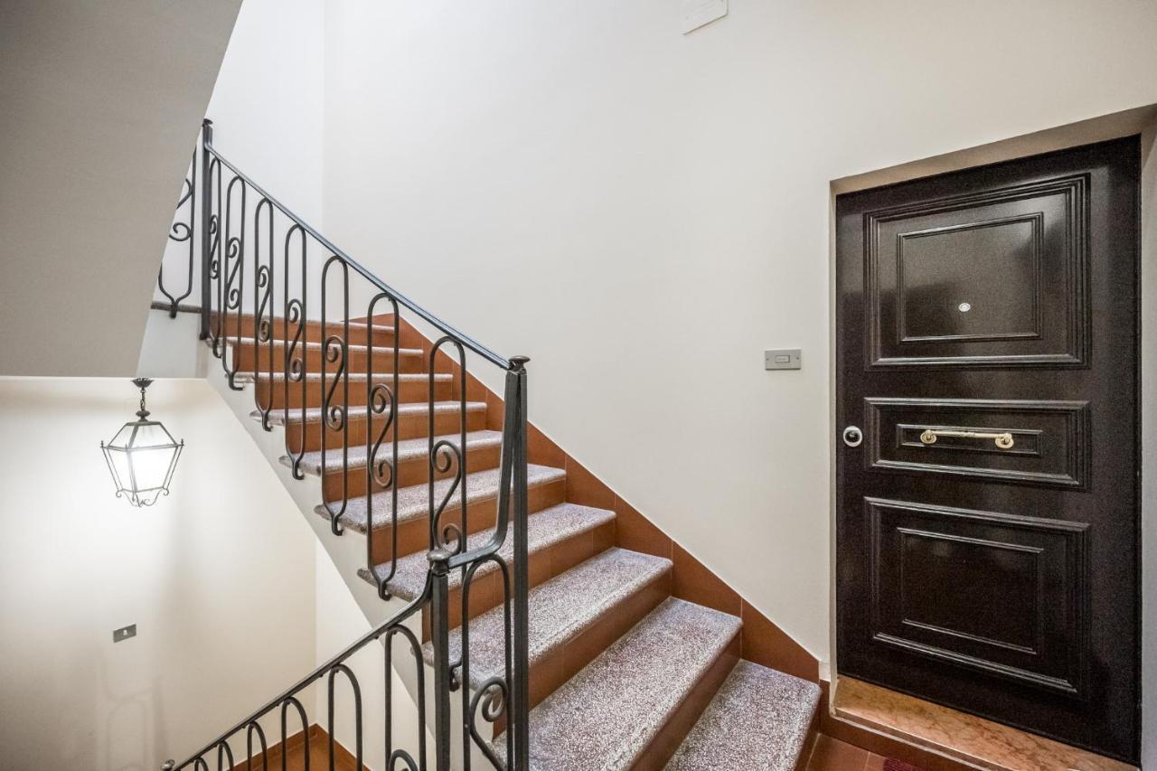 Ab Plus - Via Santo Stefano 74 Boloňa Exteriér fotografie